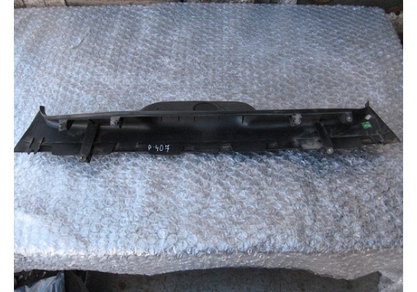 поріг задньої дверки Peugeot 407,1.6hdi,9645440877